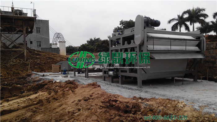 帶式壓濾機(jī)現(xiàn)場安裝調(diào)試維護(hù)注意問題
