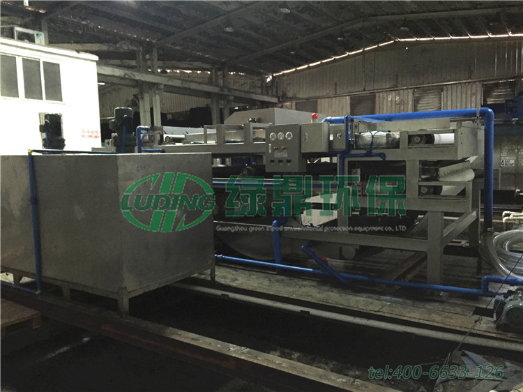 帶式壓濾機發往香港處理工廠污泥 1 帶式壓濾機發往香港處理工廠污泥 1