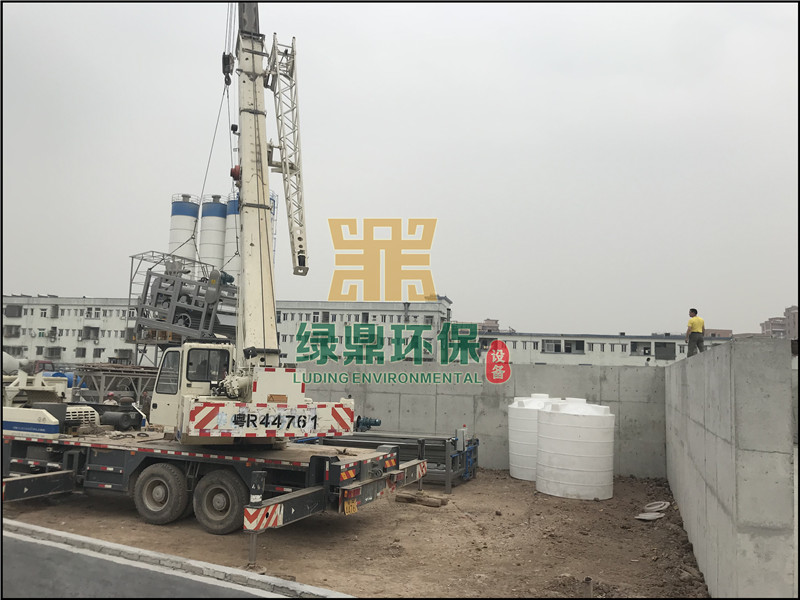 帶式壓濾機發往鉆井廢棄泥漿混凝處理工程 2